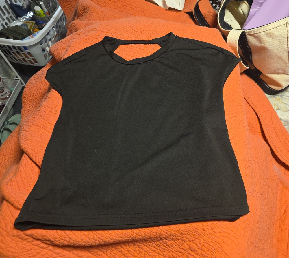 Black Women's Cap-Sleeve Crewneck Top